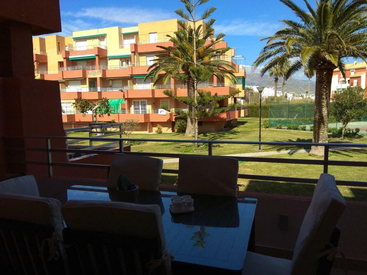 Apartamento A 150 Metros Del Mar, Parking Y Wifi Salobreña Eksteriør billede
