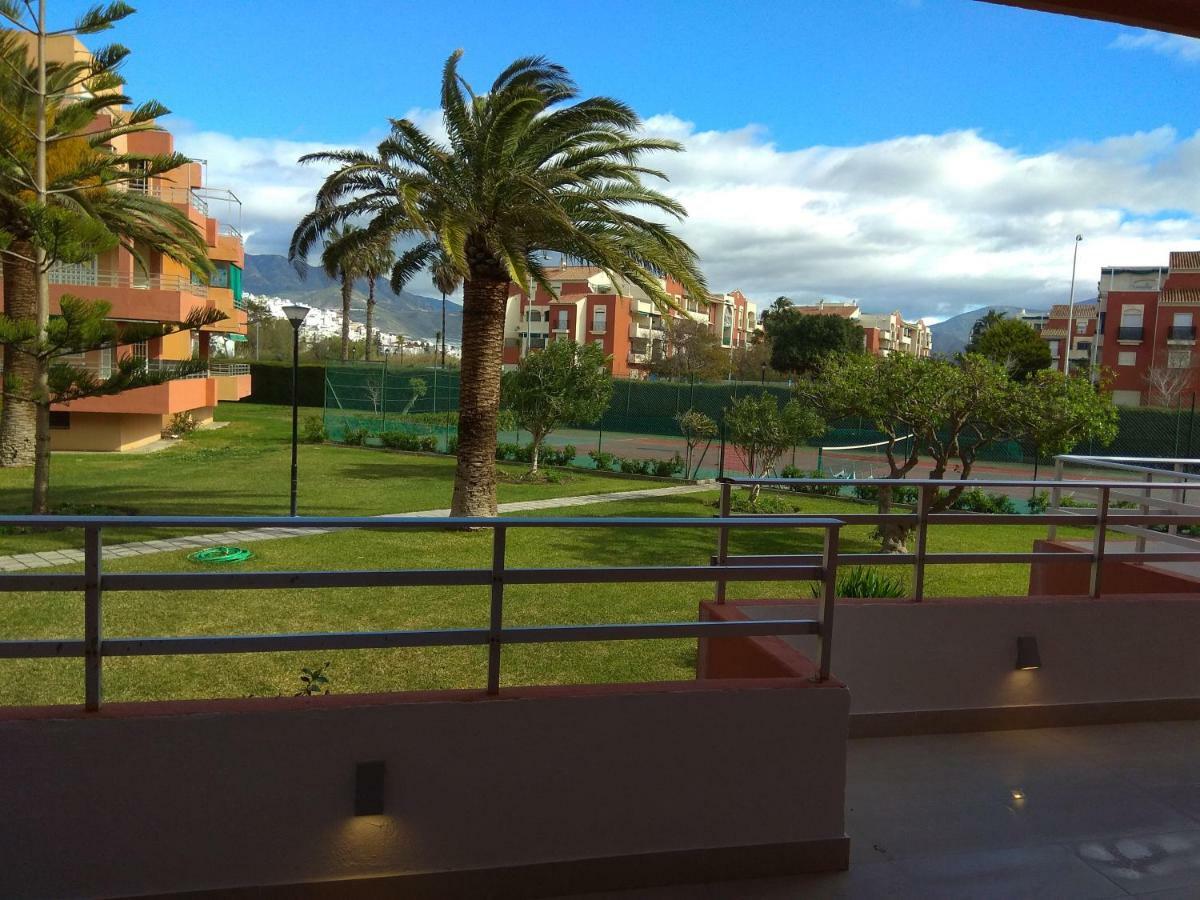 Apartamento A 150 Metros Del Mar, Parking Y Wifi Salobreña Eksteriør billede